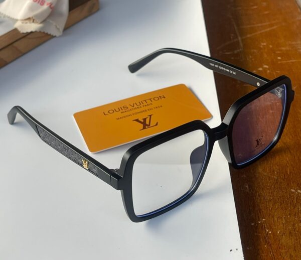 LOUISS VUITTONN TRANSPARENT LENS - Image 3