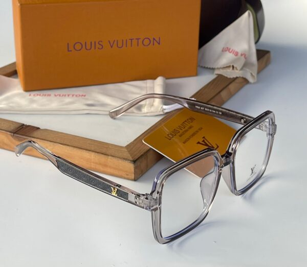 LOUISS VUITTONN TRANSPARENT LENS - Image 5