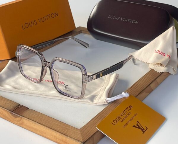 LOUISS VUITTONN TRANSPARENT LENS - Image 7