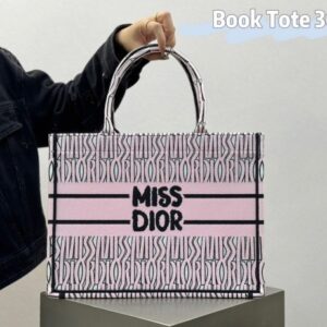 MISS DIORR BOOK TOTE COLLECTION