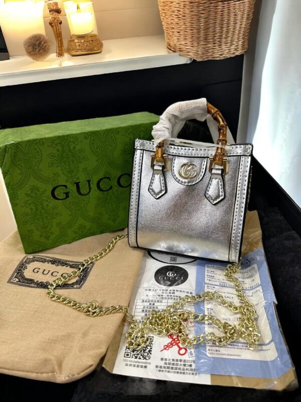 GUCCII DIANA SUPER MINI BAG - Image 2
