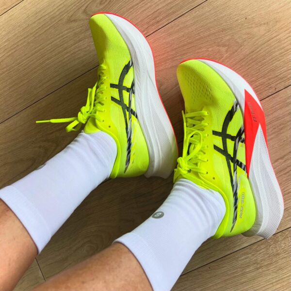 ASICSS MAGIC SPEED 4 - Image 2
