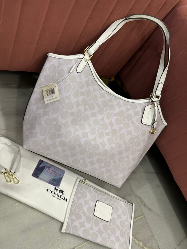 COACHH SIGNATURE TOTE - Image 4