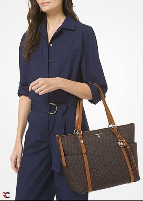 NOMAD TOTE BAG
