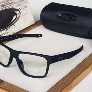 OAKLEYY TRANSPARENT LENS
