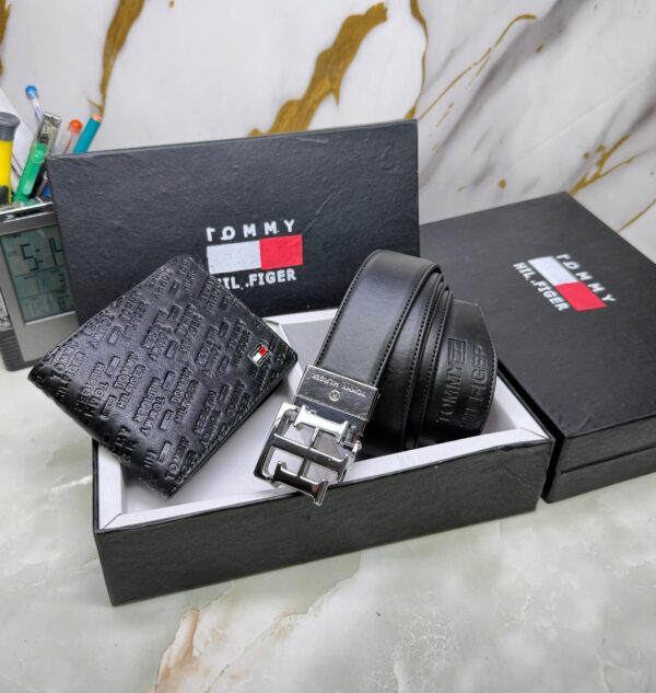 TommyY Hilfgerr pressing belt & wallet - Image 3