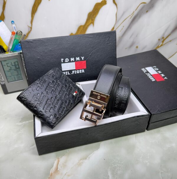 TommyY Hilfgerr pressing belt & wallet - Image 7