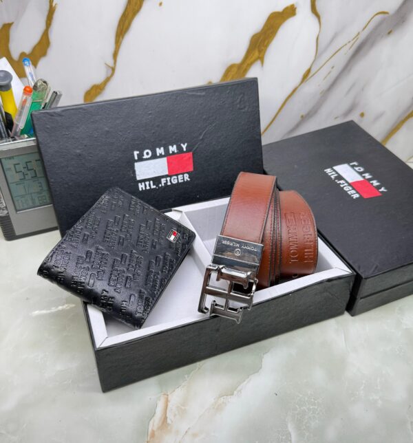 TommyY Hilfgerr pressing belt & wallet - Image 14