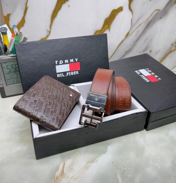 TommyY Hilfgerr pressing belt & wallet - Image 13