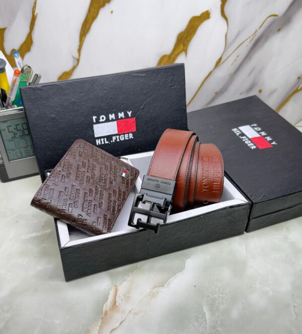 TommyY Hilfgerr pressing belt & wallet - Image 15