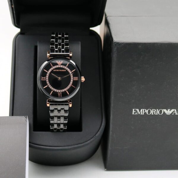 Emporioo Armanii