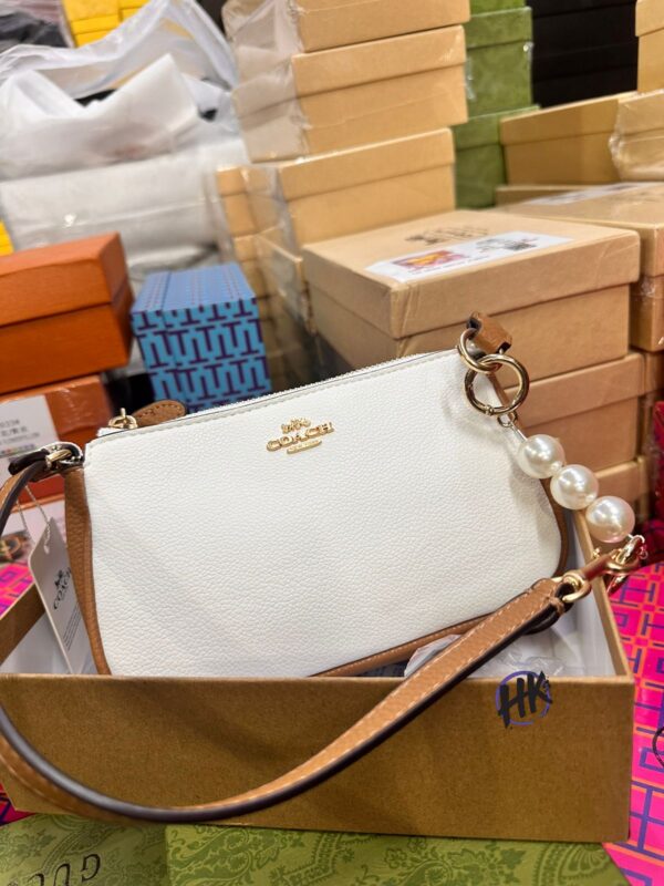 COACHH LATEST EDITION SLING - Image 2