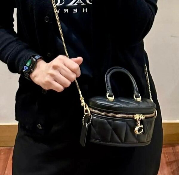 COACHH TRAIL SLING BAG