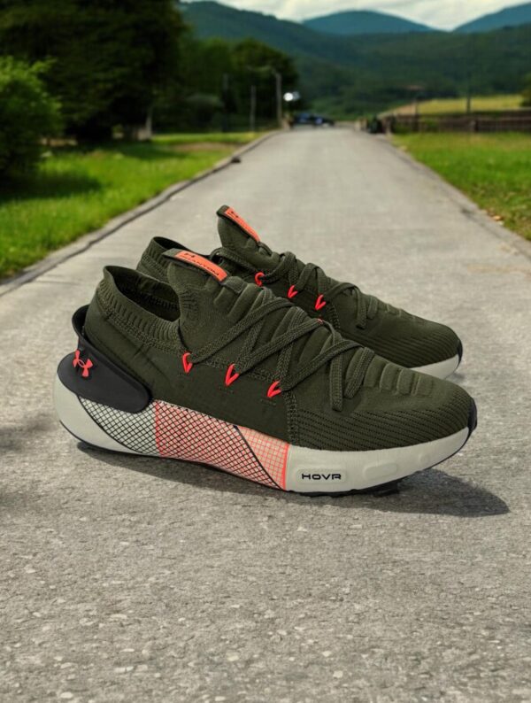 UNDERR ARMOUR HOVR PHANTOM - Image 2