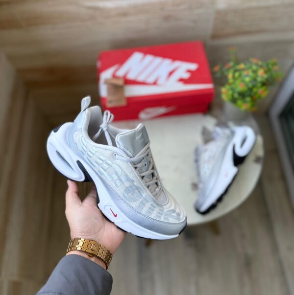 NIKEE AIRMAX PORTAL SUPREME TRAINERS  - Image 2