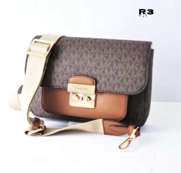 MICHAELL KORSS SOLAN EDITOR SLING BAGS - Image 2