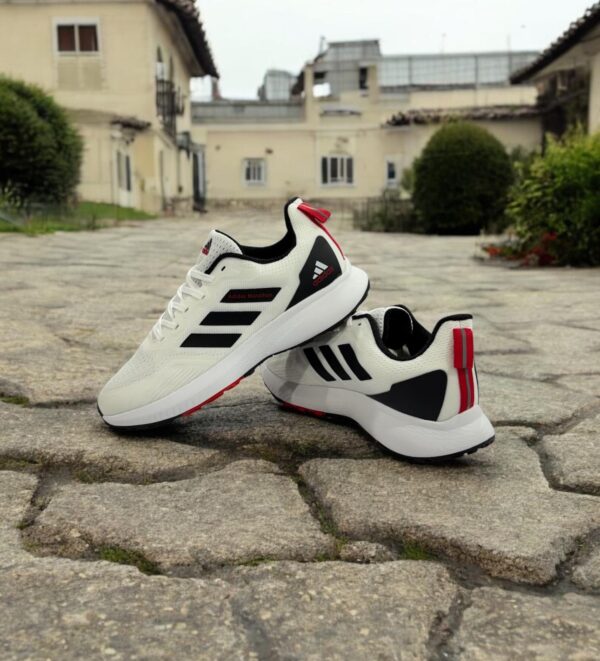 ADIDASS MARATHON