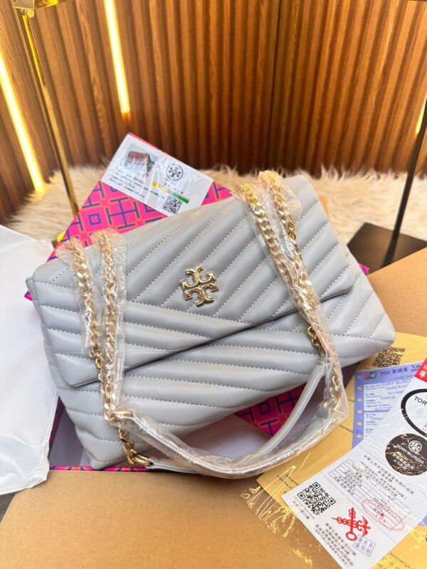TORYY BURCH KIRA CHEVRON