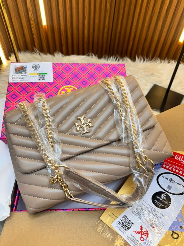 TORYY BURCH KIRA CHEVRON - Image 5
