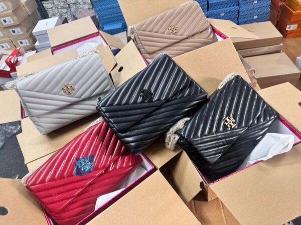 TORYY BURCH KIRA CHEVRON - Image 2