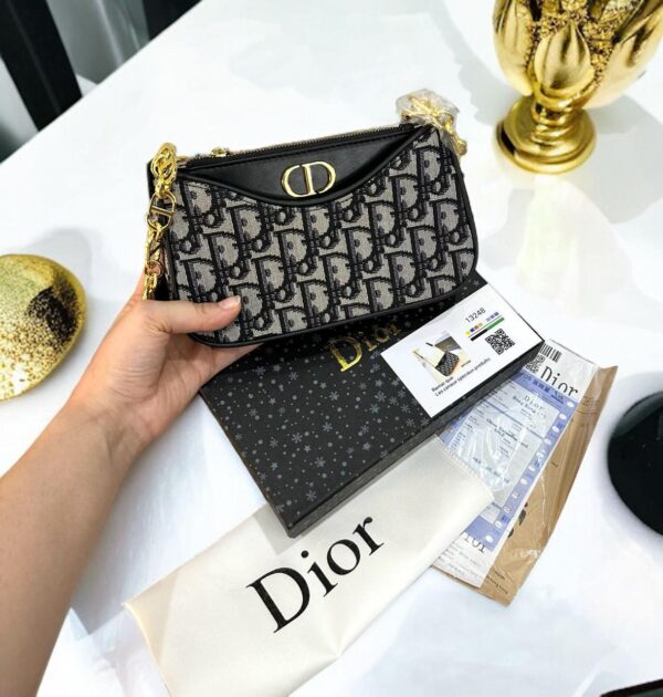 CHRISTIANN DIORR SHOULDER BAG - Image 6