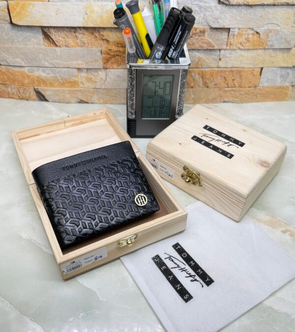 TOMMYY 💯 %leather wallet - Image 4
