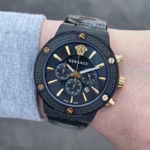 VERSACEE