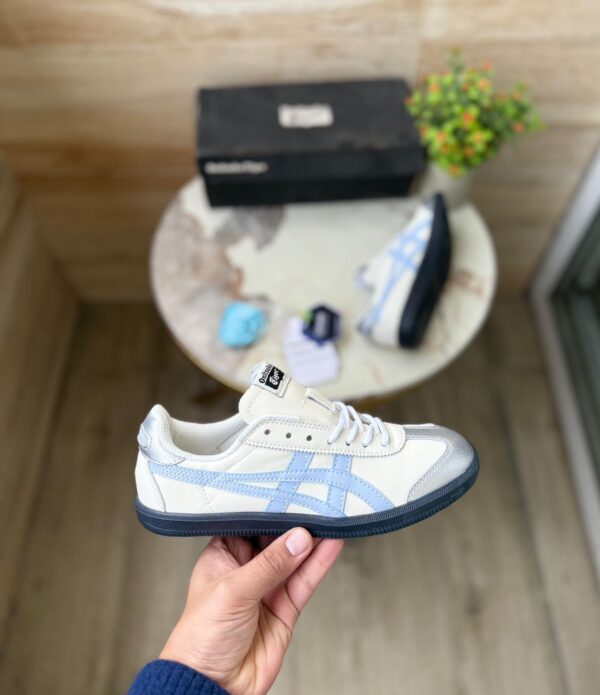 Onitsukaa tiger tokuten sky silver - Image 3