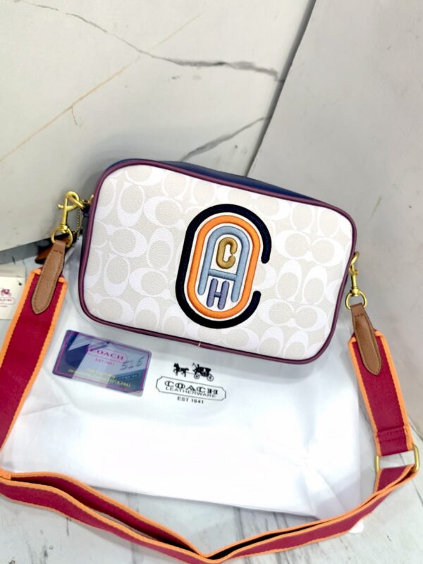 COACHH CAMERA BAG IN SIGNATURE CANVAS