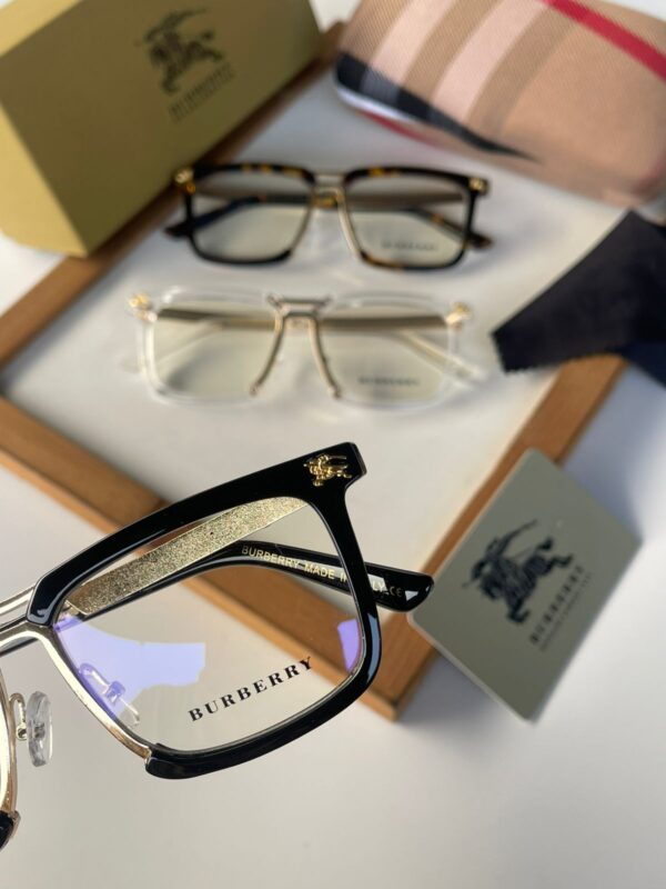 BURBERRYY TRANSPARENT LENS - Image 14