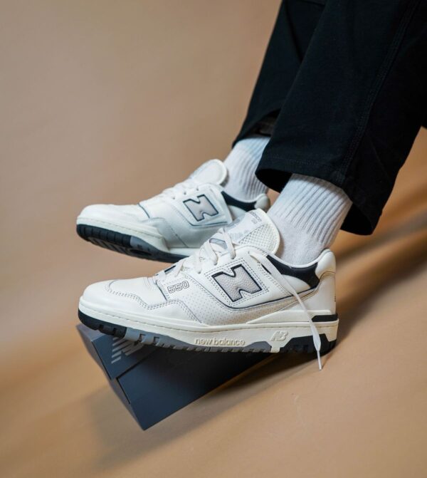 New Balancee 550 WHITE BLACK OREO 