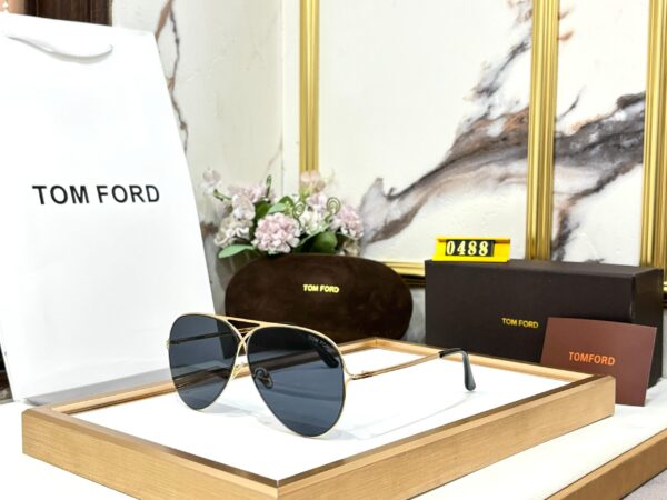 TOM FORDD - Image 5