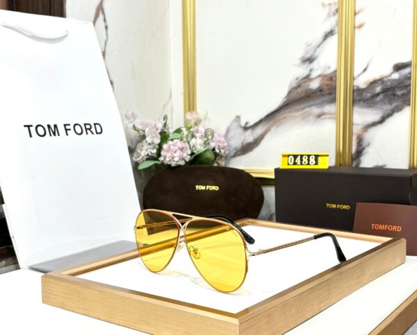 TOM FORDD - Image 7