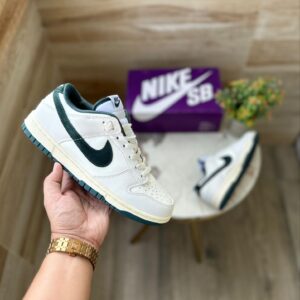 Nikee sb dunk split ATHLETIC DEPARTMENT