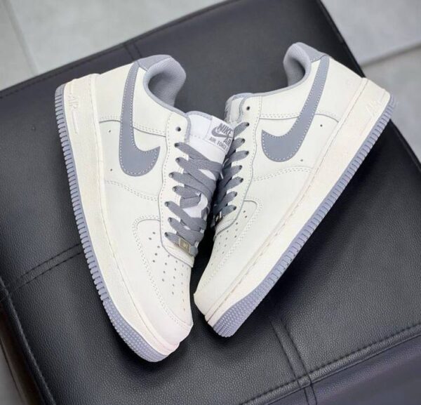 Nikee Airforce 1 07 low dark grey white sail - Image 2