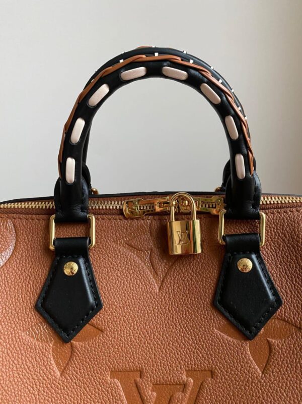 LOUISS VUITTON SPEEDY HANDBAG - Image 3