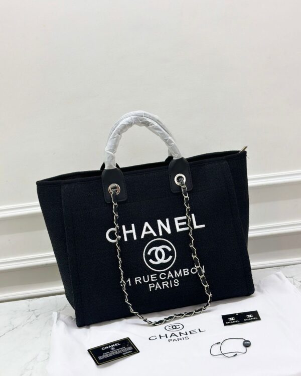 CHANELL 31 RUE CAMBON PARIS TOTE BAG