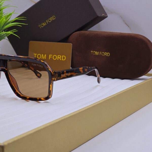 TOM FORDD BIG SIZE - Image 6