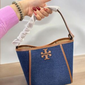 TORY BURCHH MCGRAW BUCKET BAG