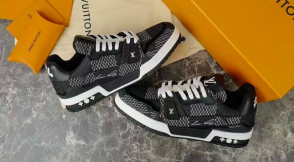 Louiss Vuitton sneaker 2025 - Image 6