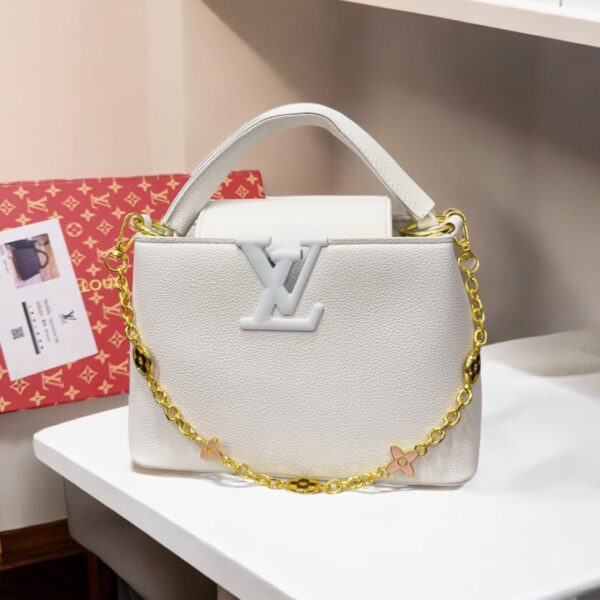 LATEST LOUIS VUITTONN BAG