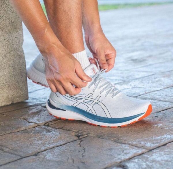 ASICSS GEL-KAYANO 29