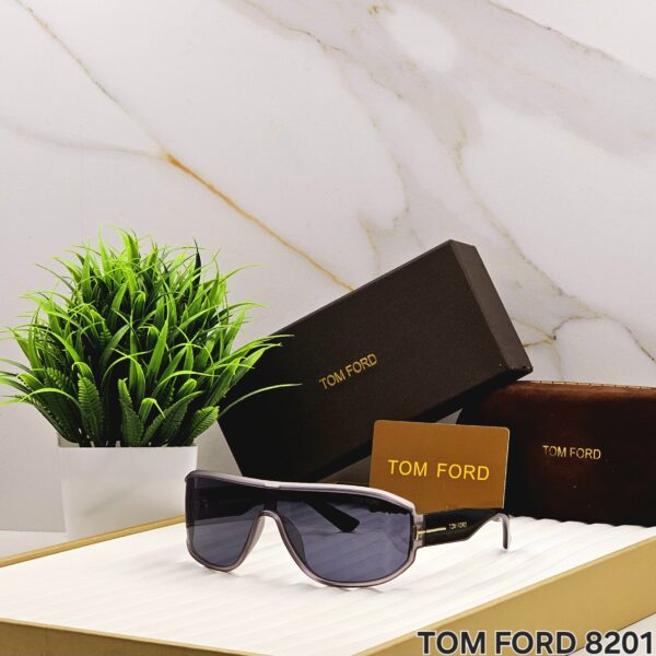 TOMFORDD NEW - Image 5