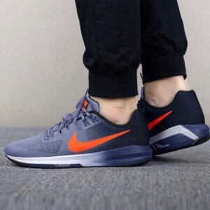 NIKEE AIR ZOOM STRUCTURE 21