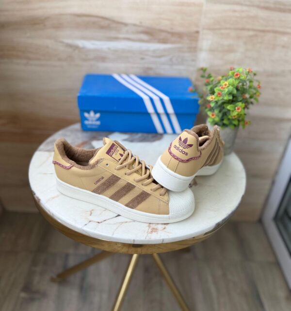 ADIDASS SUPERSTAR BROWN BEIGE - Image 2
