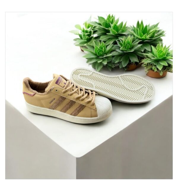 ADIDASS SUPERSTAR BROWN BEIGE - Image 3