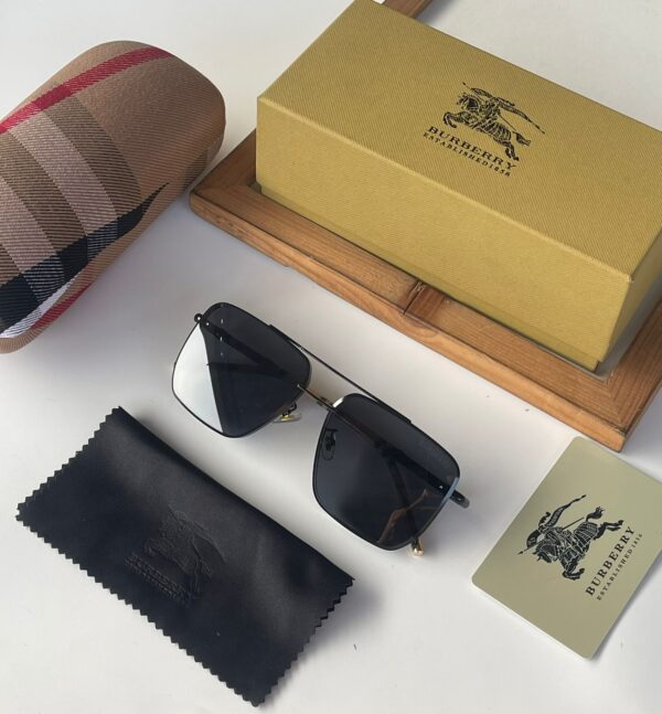 BURBERRYY-SUNGLASSESS - Image 5