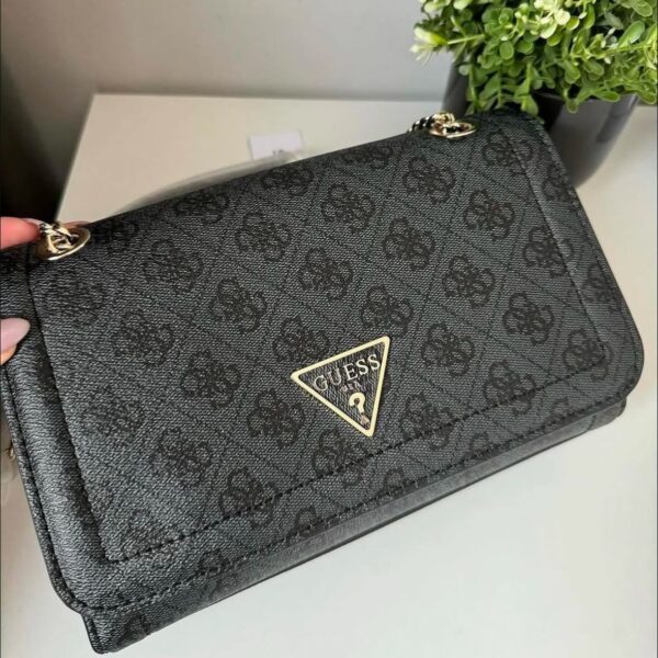 Guesss Noelle Crossbody Bag - Image 4