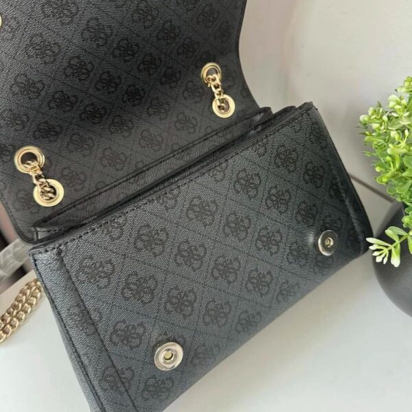 Guesss Noelle Crossbody Bag - Image 5