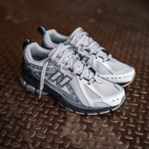New balancee 1906r LIGHTON GREY